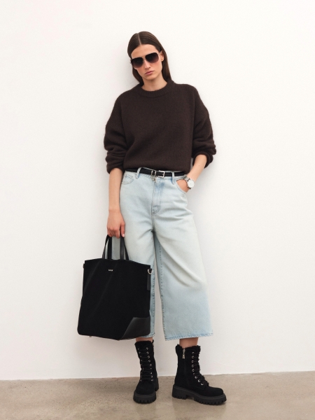 Reloj minimalista en color plata ELEGANCE ESSENCE