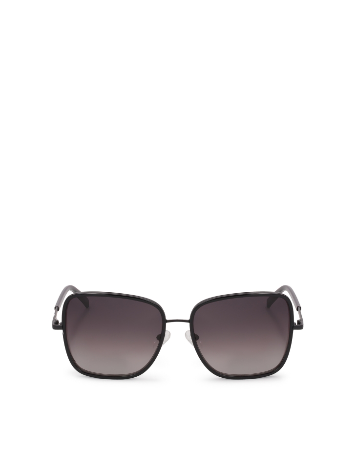 Gafas de sol negras  SEIA