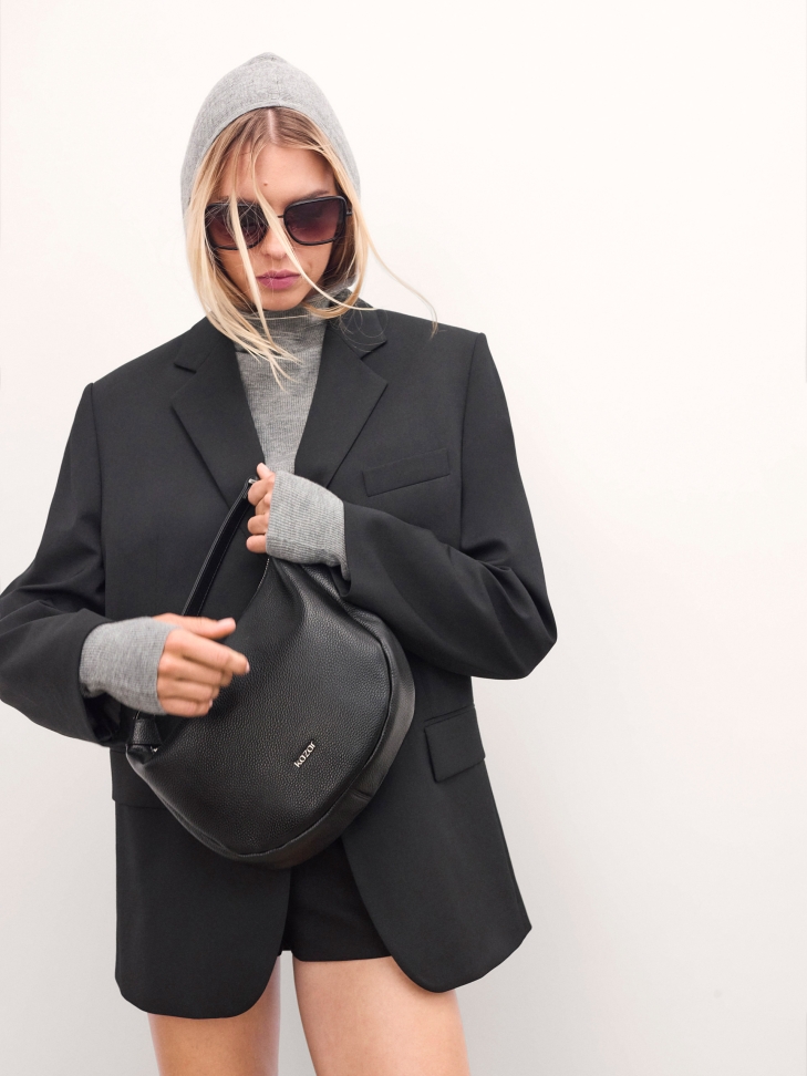 Gafas de sol negras  SEIA