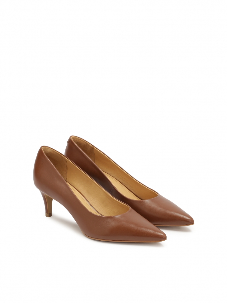 Zapatos de tacón bajo marrones JULA