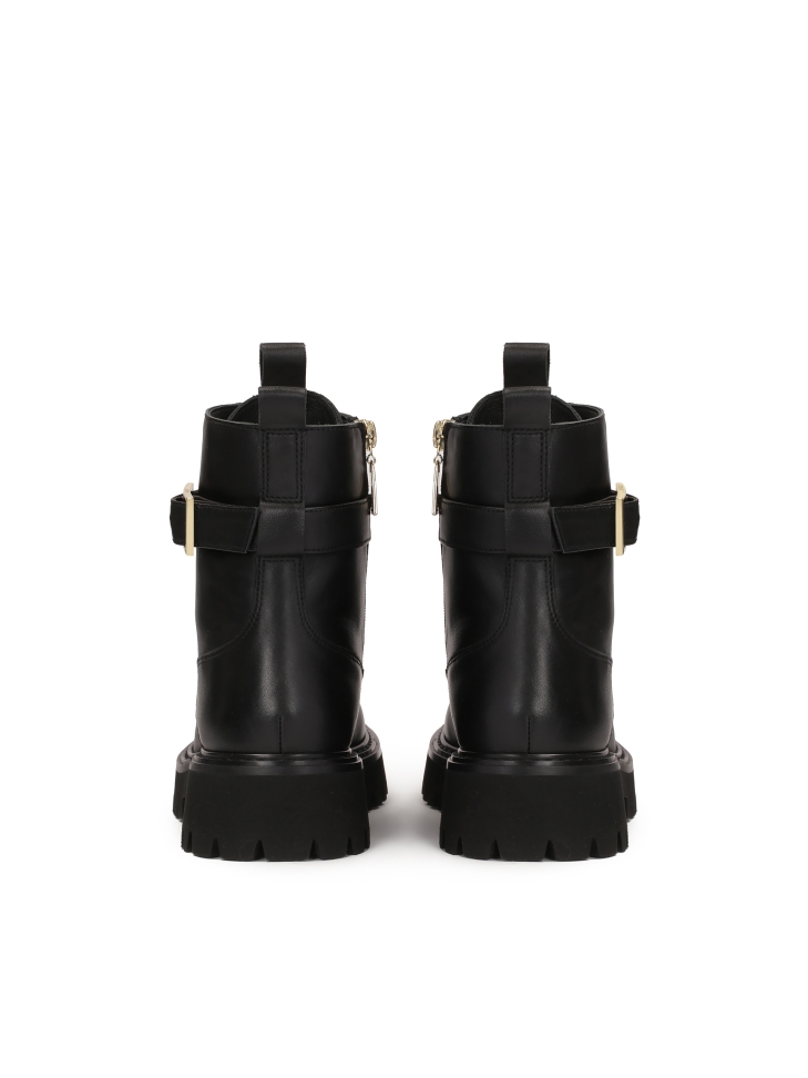 Botas negras con suela de tacos KELYN