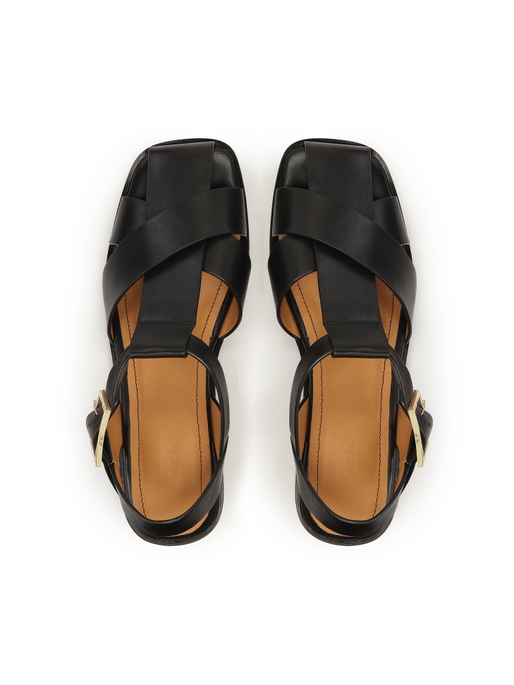 Sandalias de piel negra con tiras entrecruzadas  MANORI