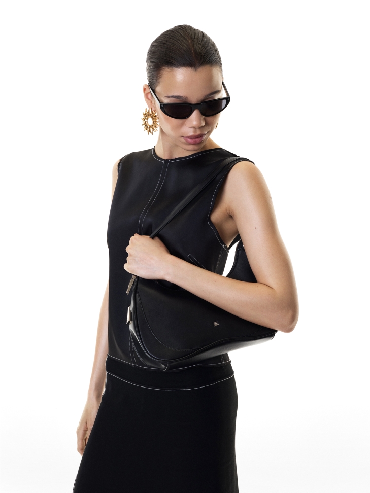 Bolso baguette negro con monograma KS ADORI