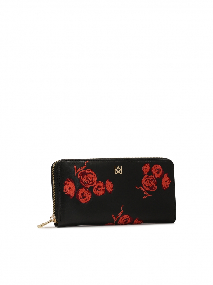 Cartera negra con cremallera y rosas rojas CERRA