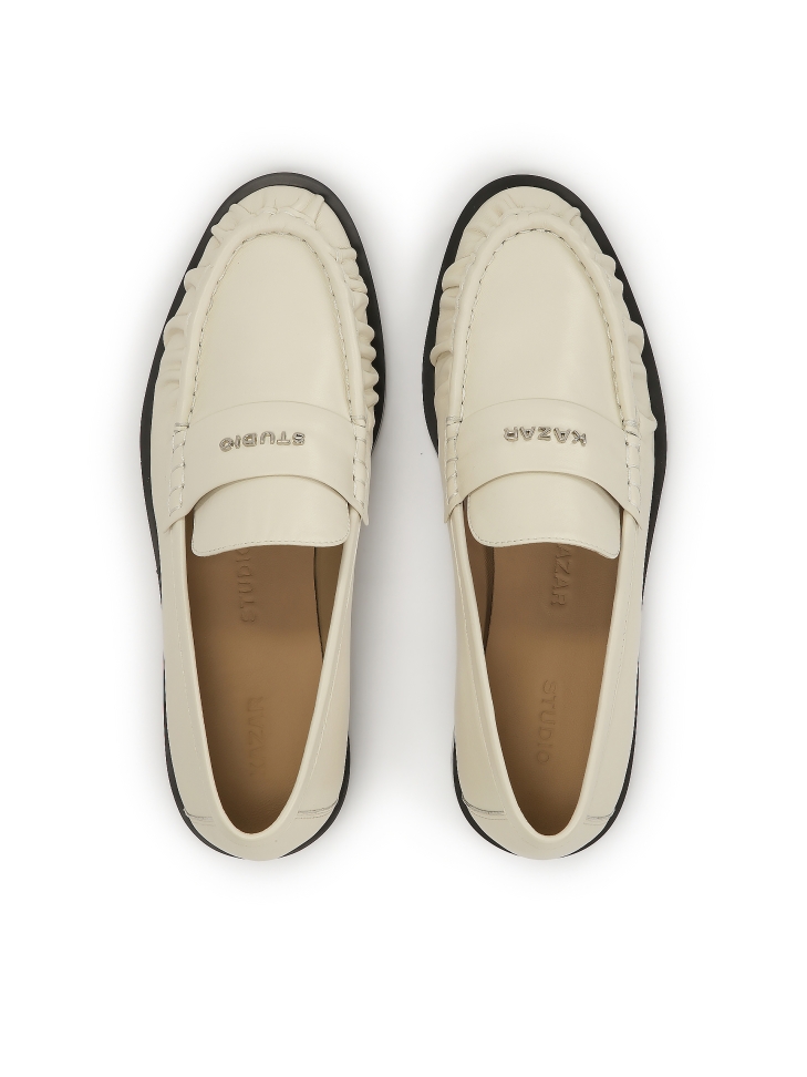 Mocasines beige con un pliegue en la nariz KS OLZA