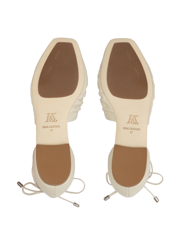 Bailarinas color crema con parte superior recortada KS SOLEIL