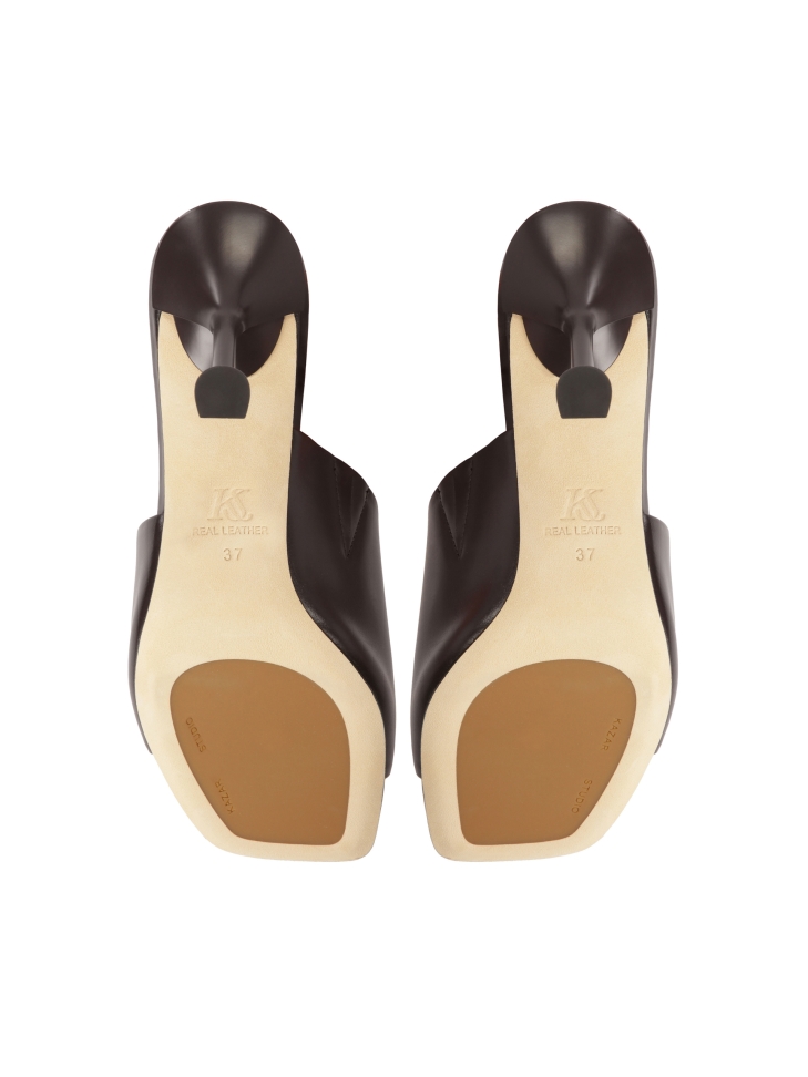 Mules marrón oscuro con tacón de aguja  KS CORNELIE