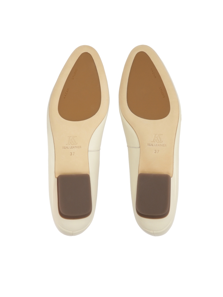 Zapatos de salón de piel natural con monograma KS OTTILIE