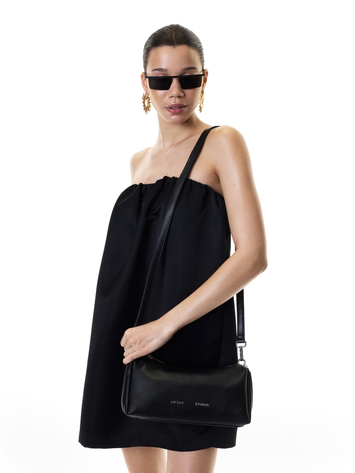 Bolso alargado de piel suave negra KS VIV