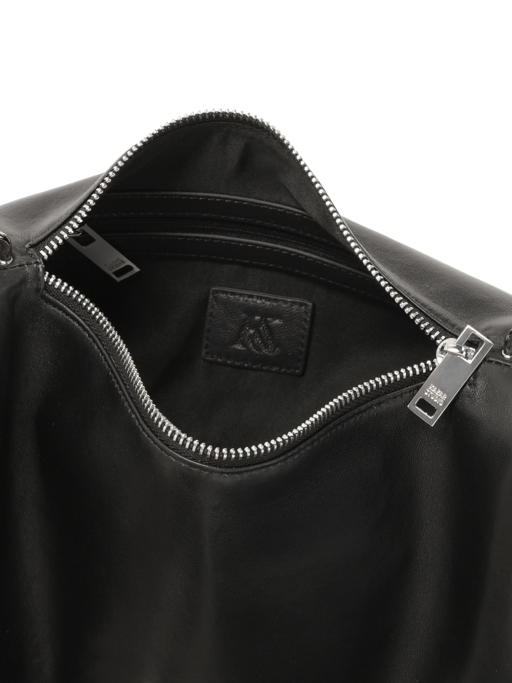 Bolso alargado de piel suave negra KS VIV