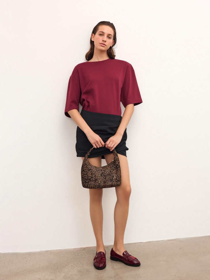 Zapatos de charol granate con borlas IVESDALE