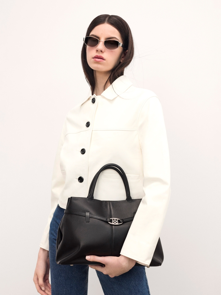 Elegante bolso de piel  CATE